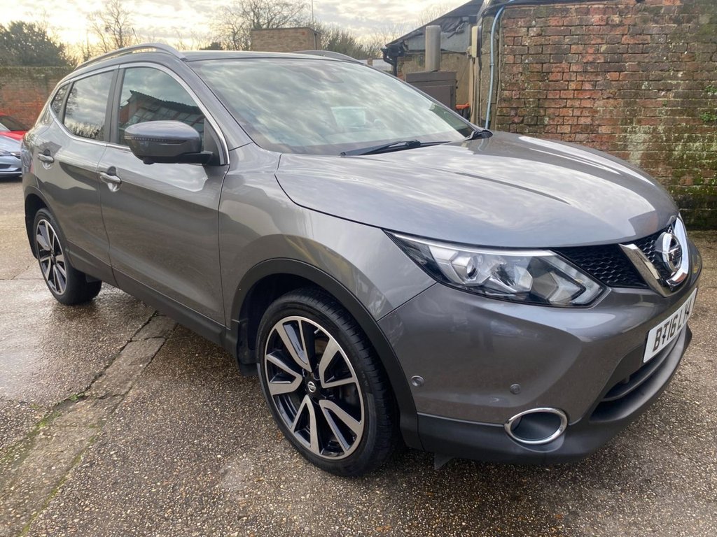 Used Nissan Qashqai 2016 for sale - 77200002: Photo 13