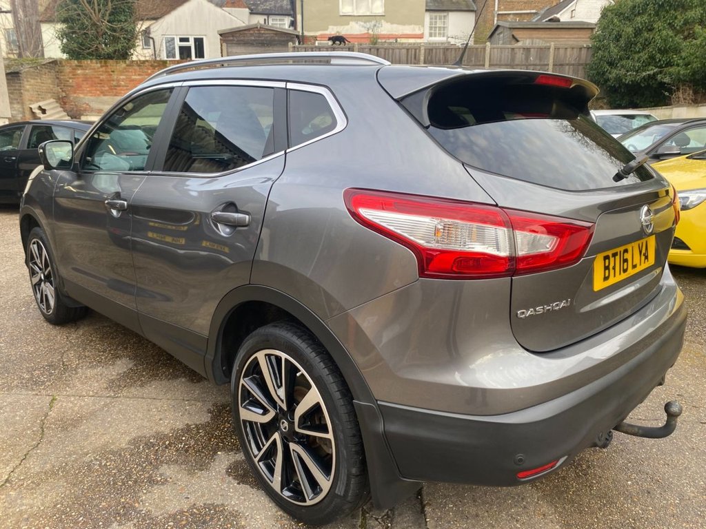 Used Nissan Qashqai 2016 for sale - 77200002: Photo 16