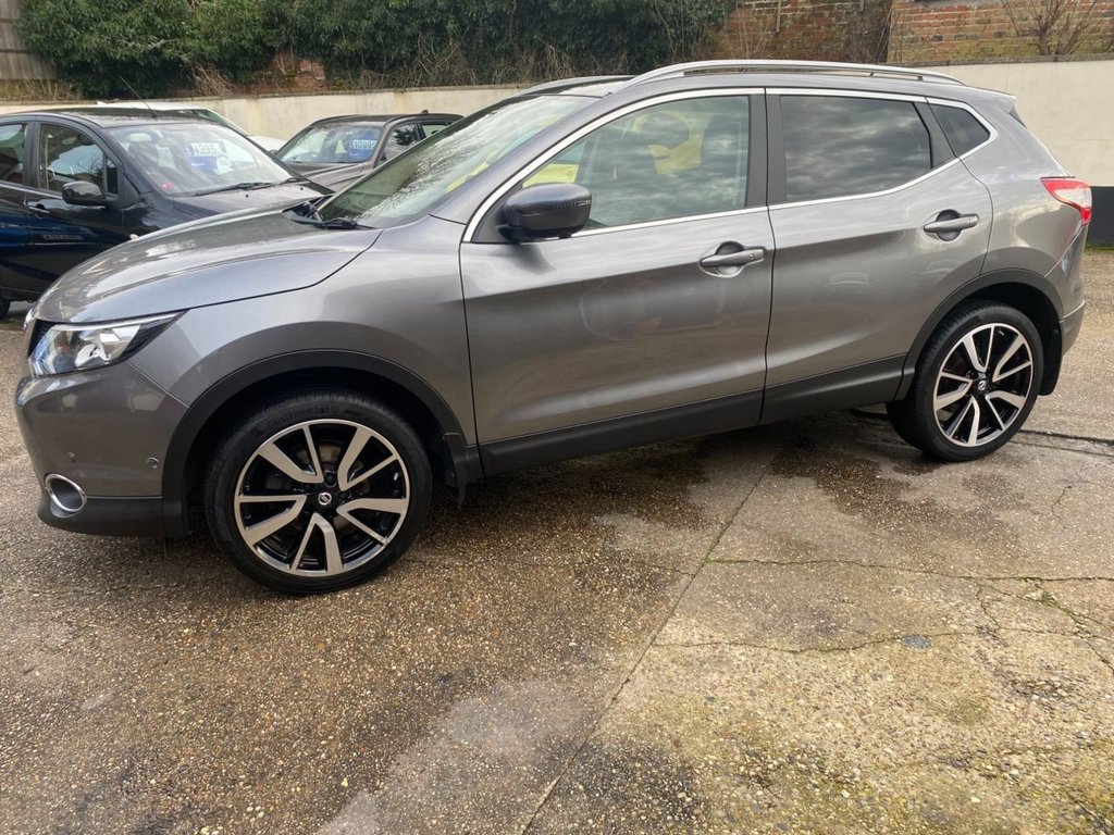 Used Nissan Qashqai 2016 for sale - 77200002: Photo 17