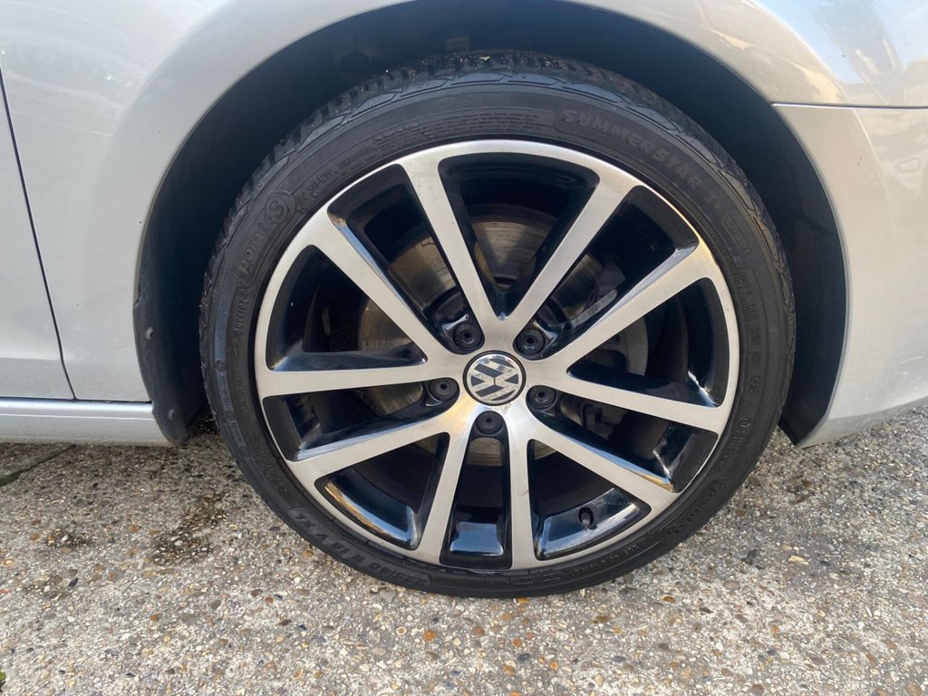 Used Volkswagen Golf 2013 for sale - 76735869: Photo 16