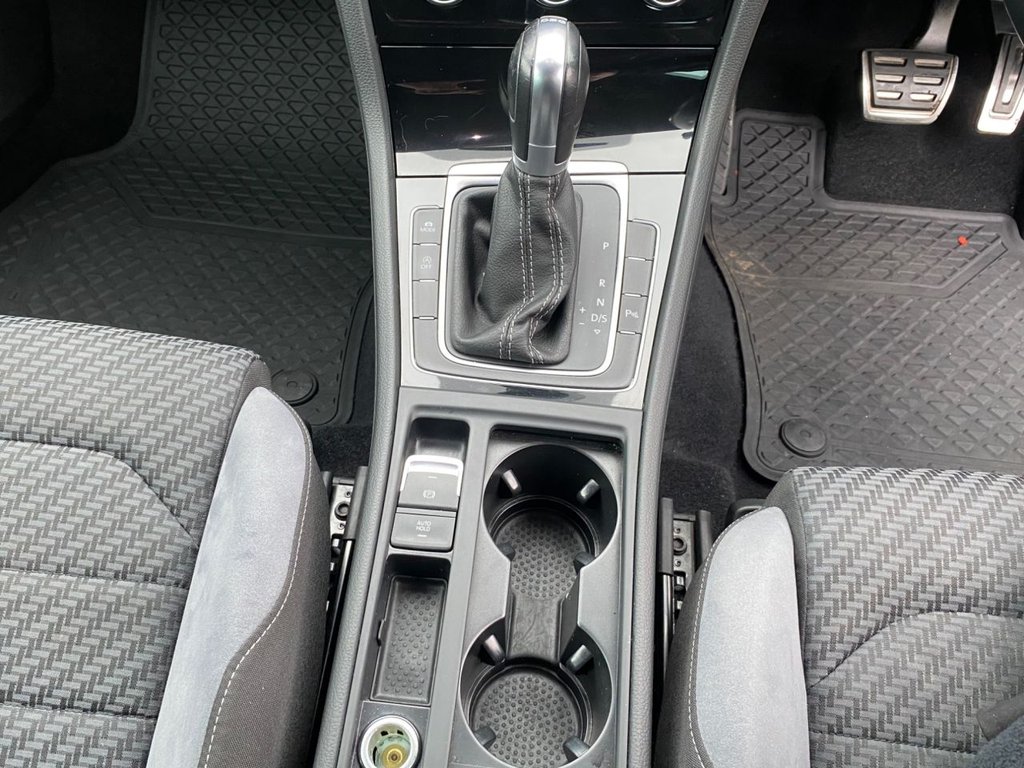 Used Volkswagen Golf 2018 for sale - 77451852: Photo 23