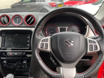 Used Suzuki Vitara 2017 for sale - 79674315: Photo