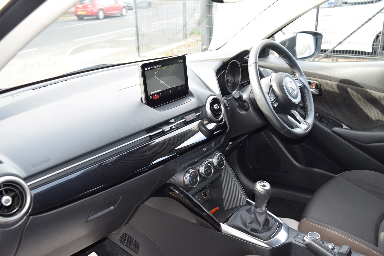 Used Mazda Mazda2 2022 for sale - 76243335: Photo 36