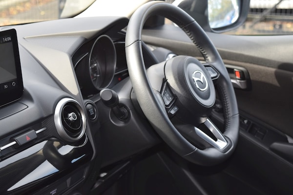 Used Mazda Mazda2 2022 for sale - 76243335: Photo 37