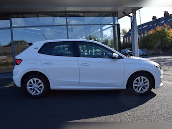Used Skoda Fabia 2023 for sale - 76244401: Photo 2