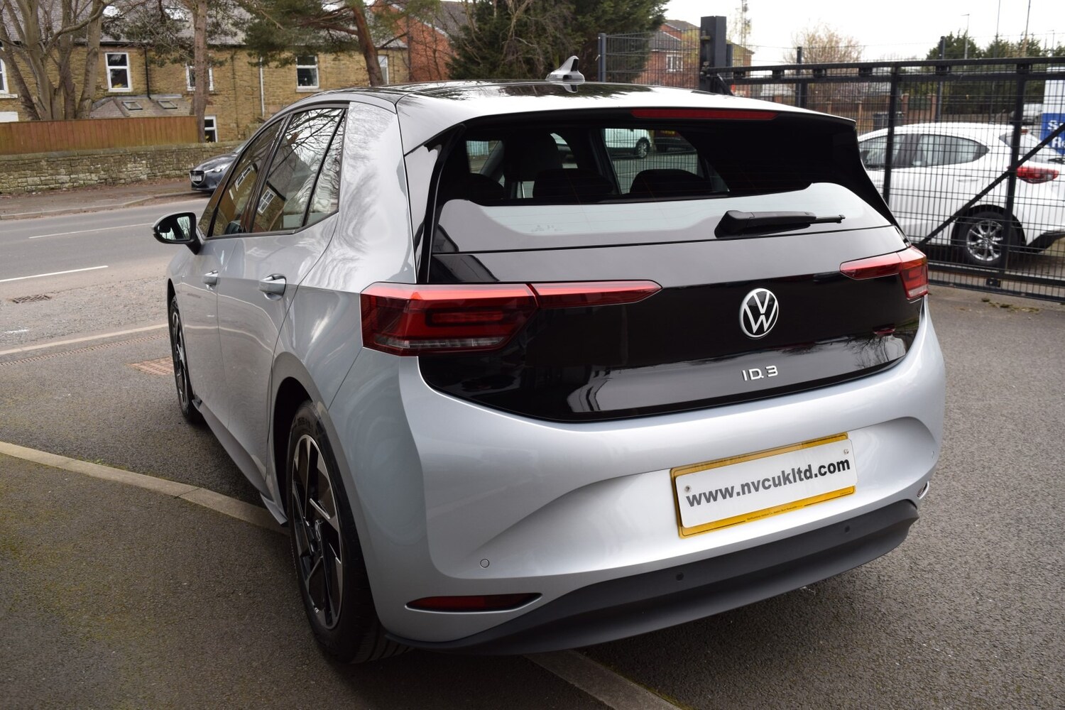 Used Volkswagen ID.3 2023 for sale - 77985105: Photo 8