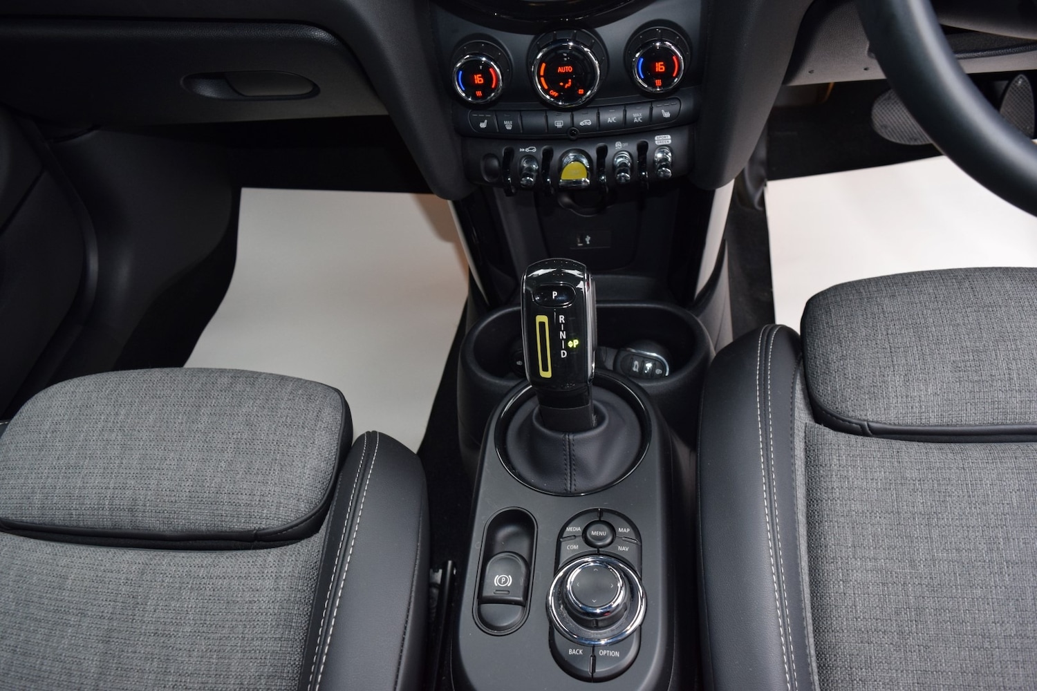 Used MINI Hatch 2022 for sale - 77902613: Photo 33