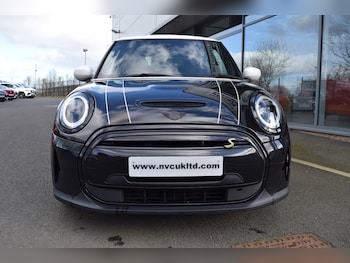 Used MINI Hatch 2022 for sale - 77689337: Photo