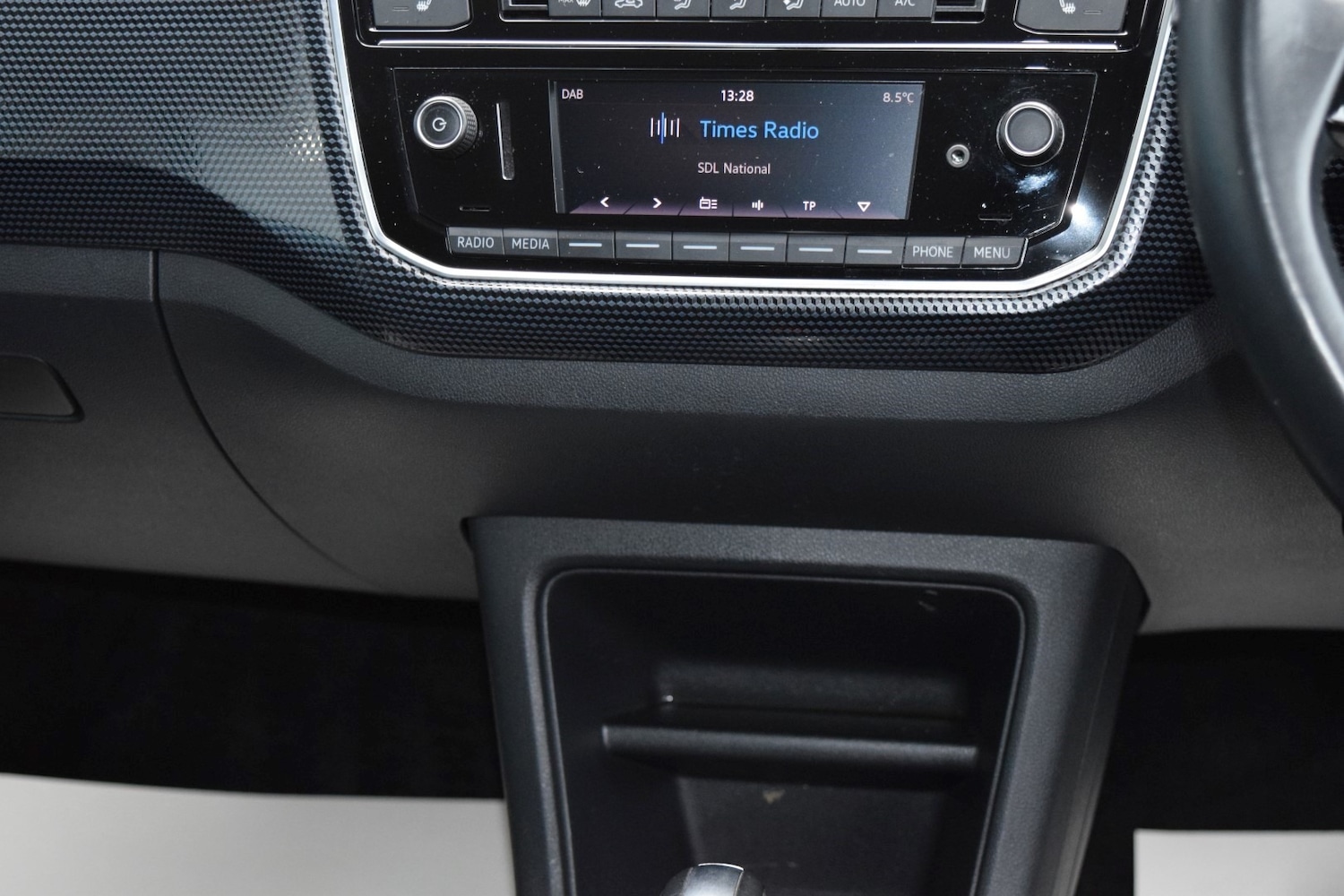 Used Volkswagen up! 2022 for sale - 76749067: Photo 28