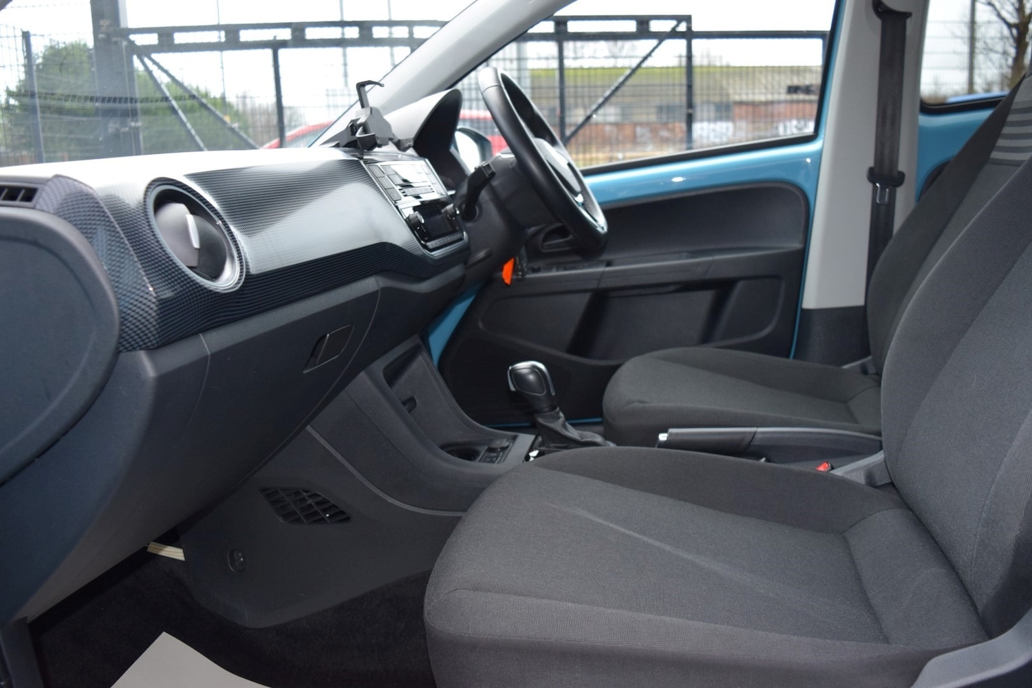 Used Volkswagen up! 2022 for sale - 76749067: Photo 34