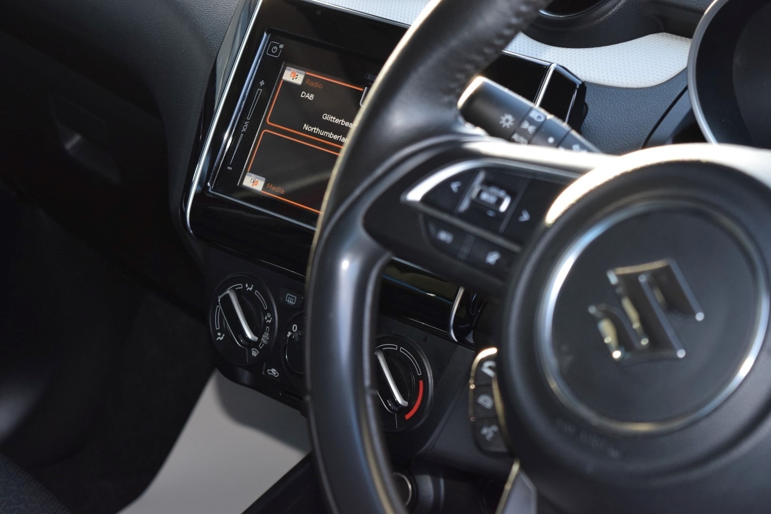 Used Suzuki Swift 2023 for sale - 76893215: Photo 17