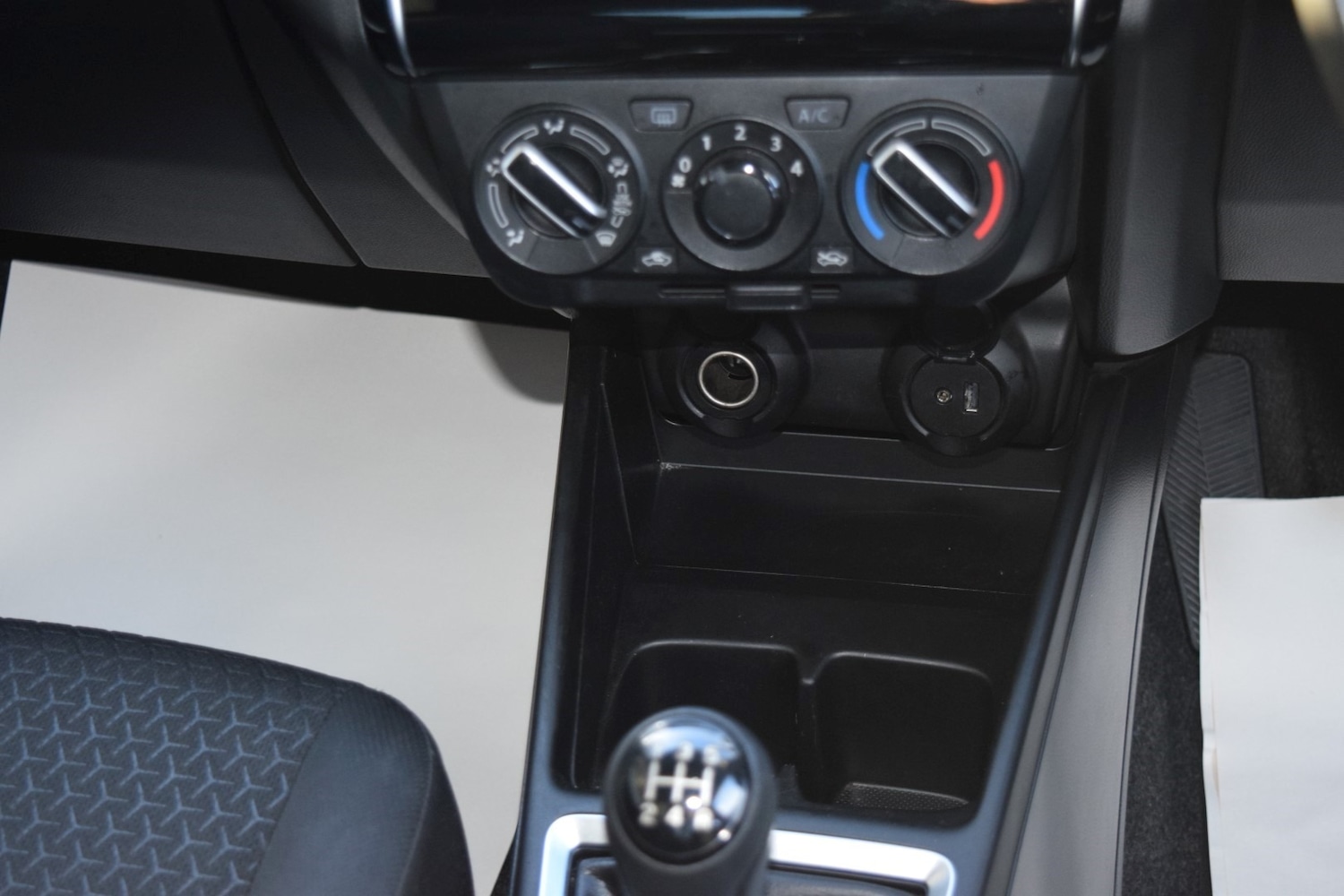 Used Suzuki Swift 2023 for sale - 76893215: Photo 31