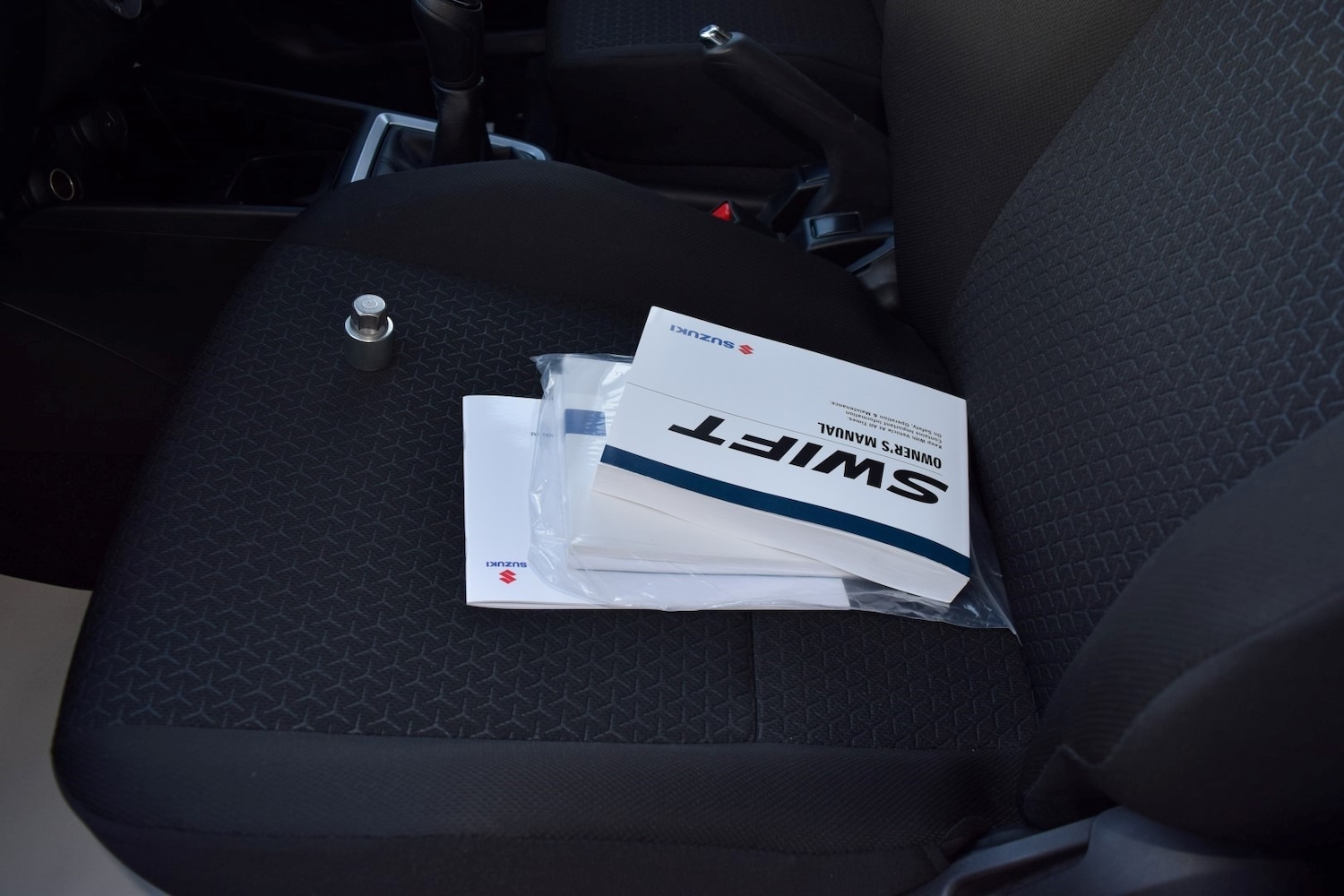 Used Suzuki Swift 2023 for sale - 76893215: Photo 50