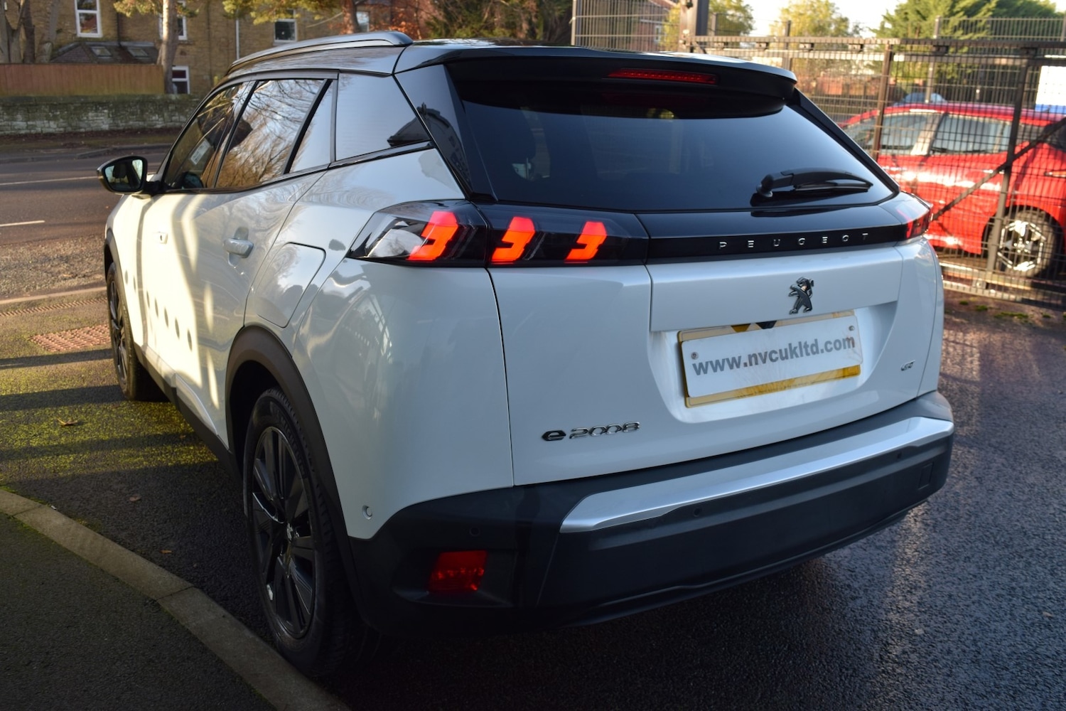 Used Peugeot 2008 2021 for sale - 76792642: Photo 8