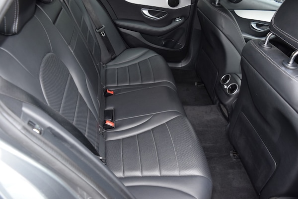 Used Mercedes-Benz C Class 2018 for sale - 76265733: Photo 11