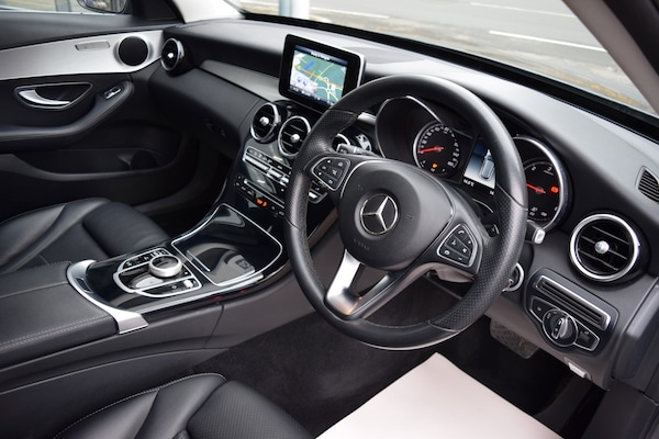 Used Mercedes-Benz C Class 2018 for sale - 76265733: Photo 14