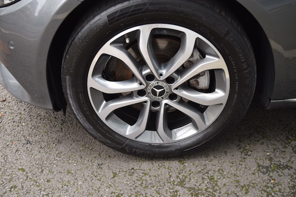 Used Mercedes-Benz C Class 2018 for sale - 76265733: Photo 43