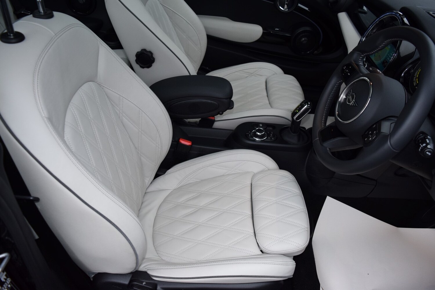 Used MINI Hatch 2022 for sale - 77476072: Photo 10