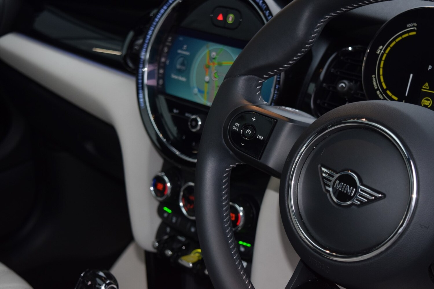 Used MINI Hatch 2022 for sale - 77476072: Photo 17