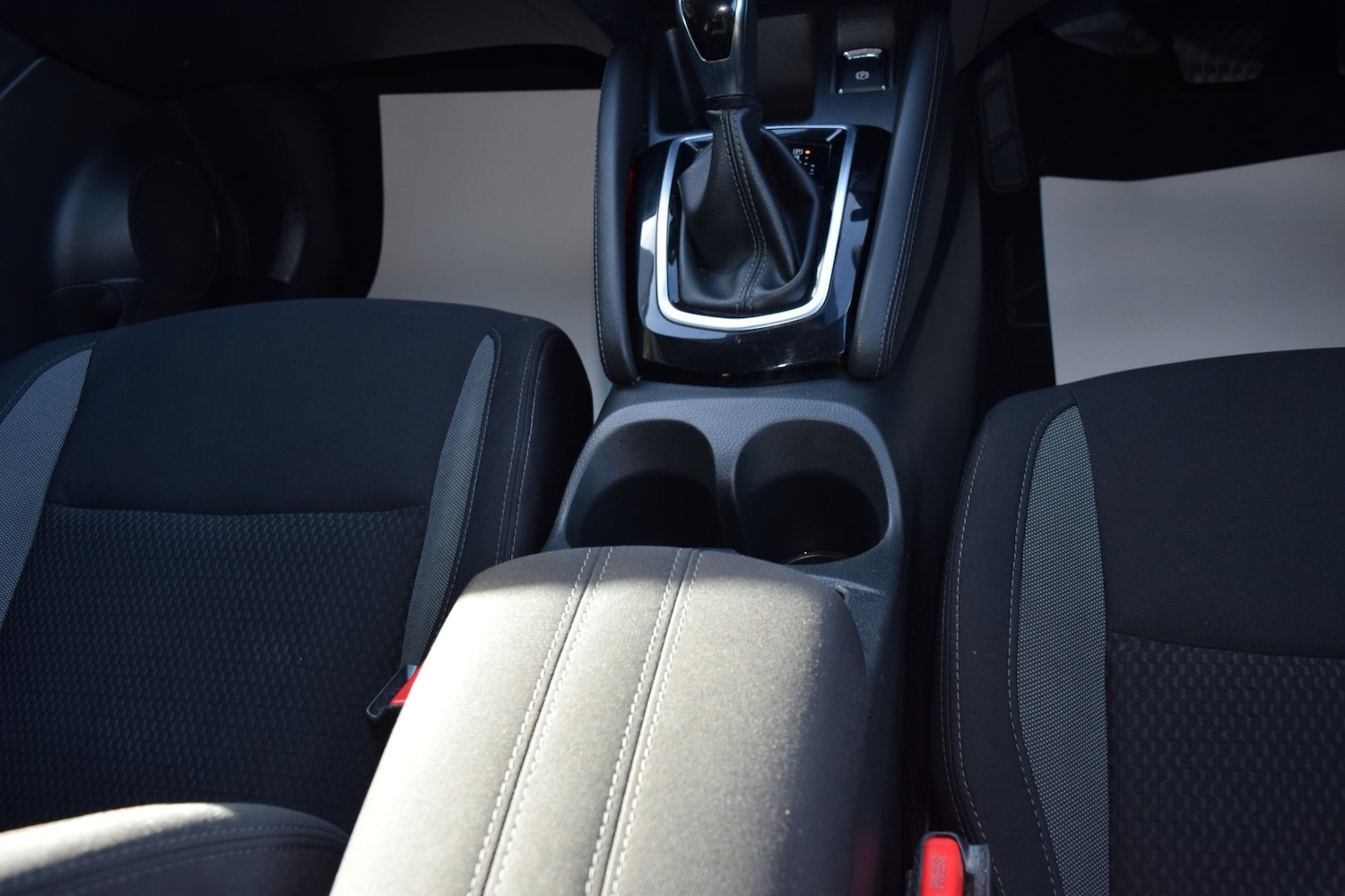 Used Nissan Qashqai 2017 for sale - 76706778: Photo 31