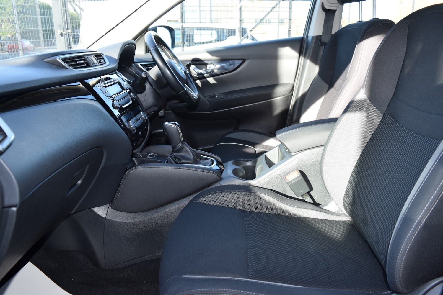 Used Nissan Qashqai 2017 for sale - 76706778: Photo 33