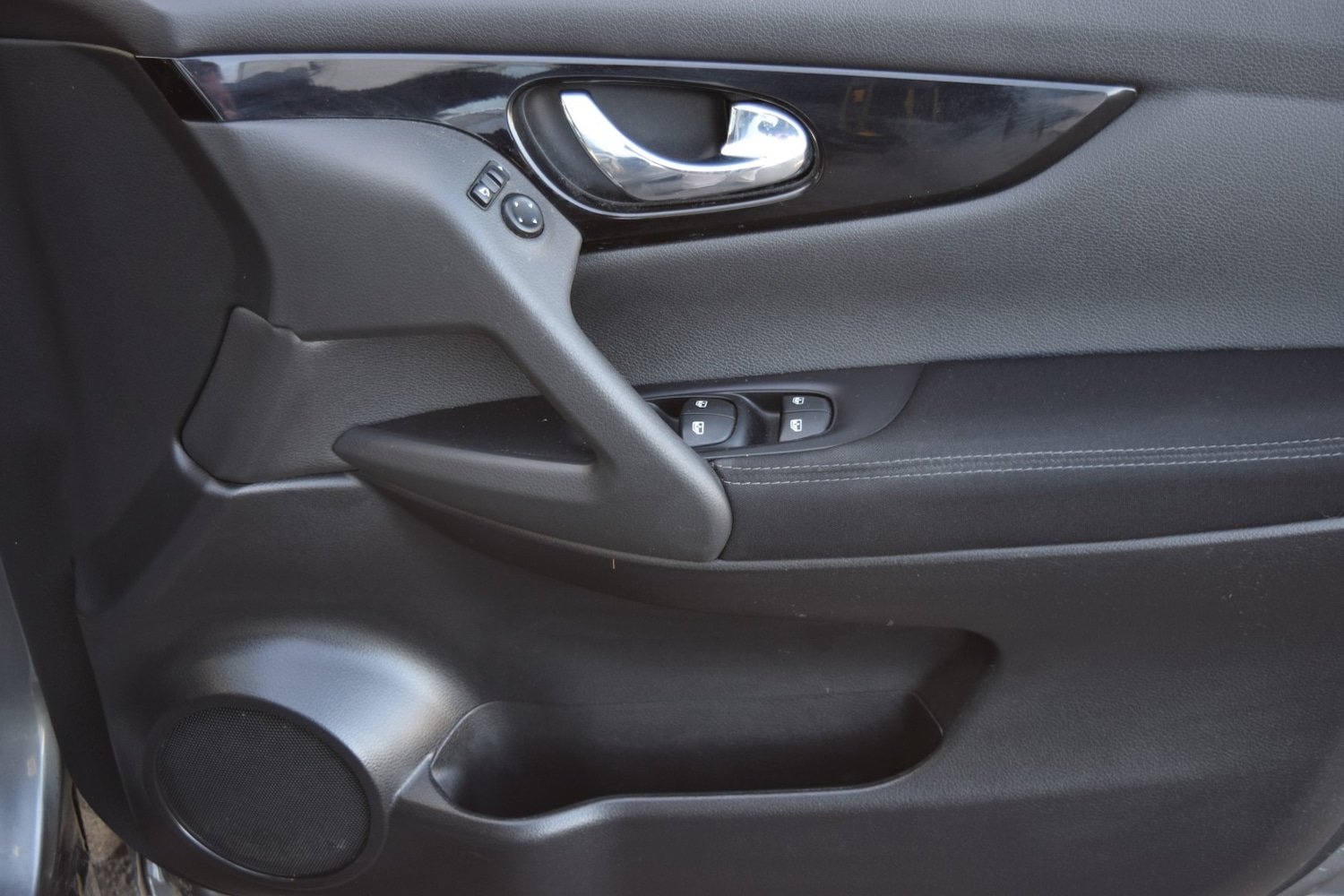 Used Nissan Qashqai 2017 for sale - 76706778: Photo 43