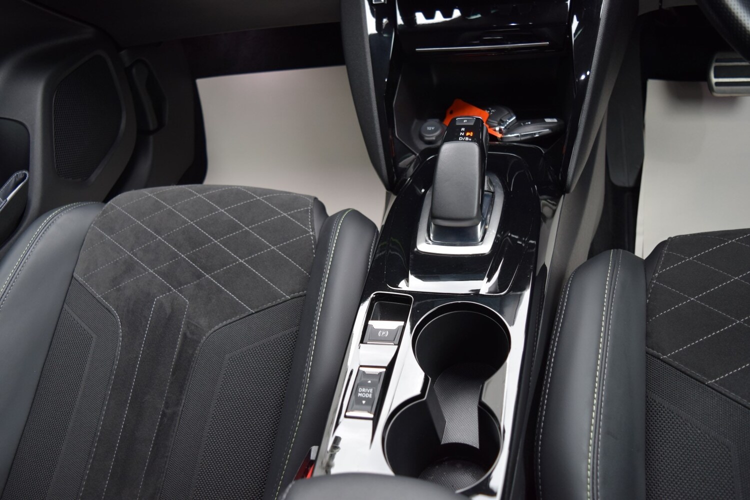 Used Peugeot 2008 2022 for sale - 76309933: Photo 33