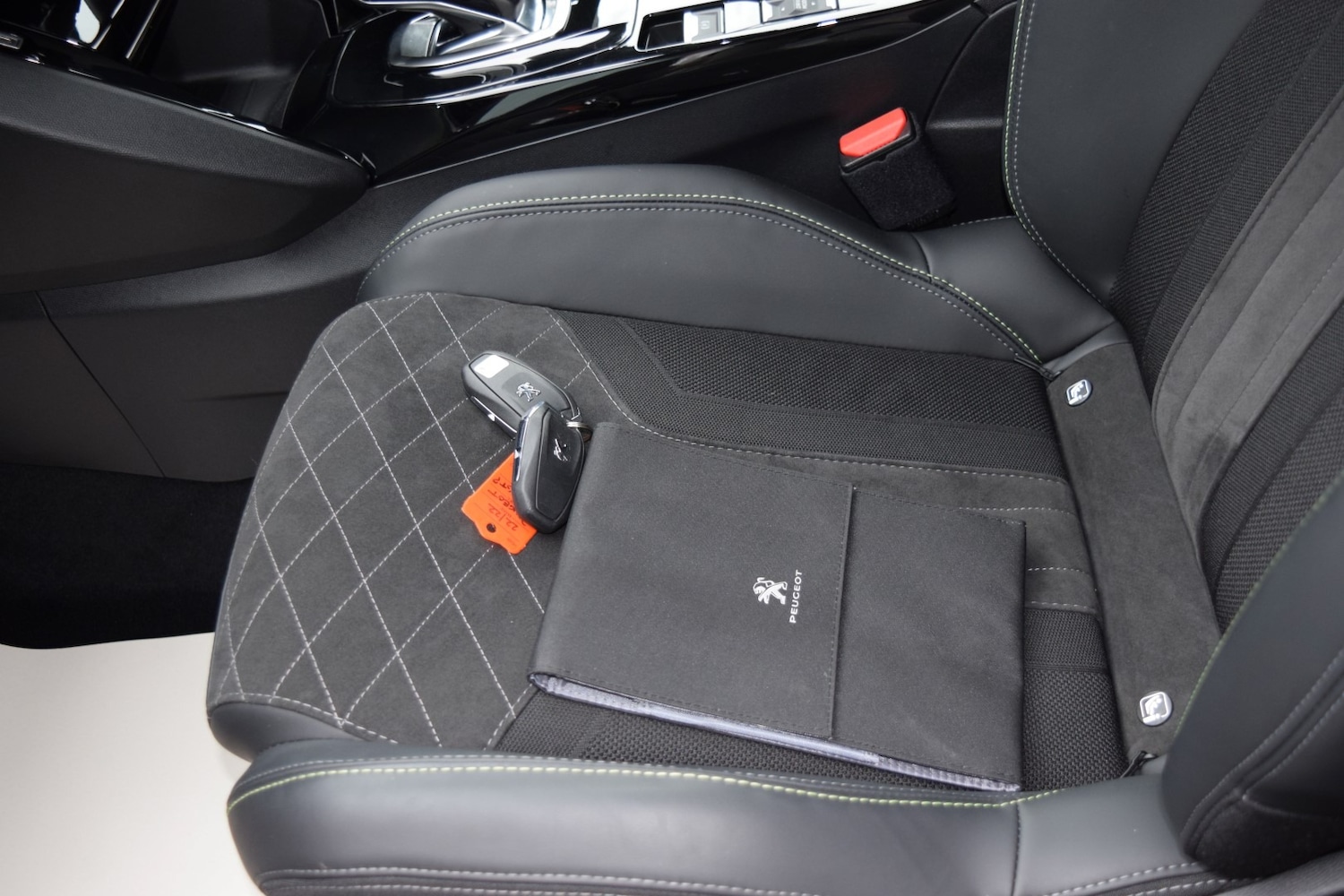 Used Peugeot 2008 2022 for sale - 76309933: Photo 51