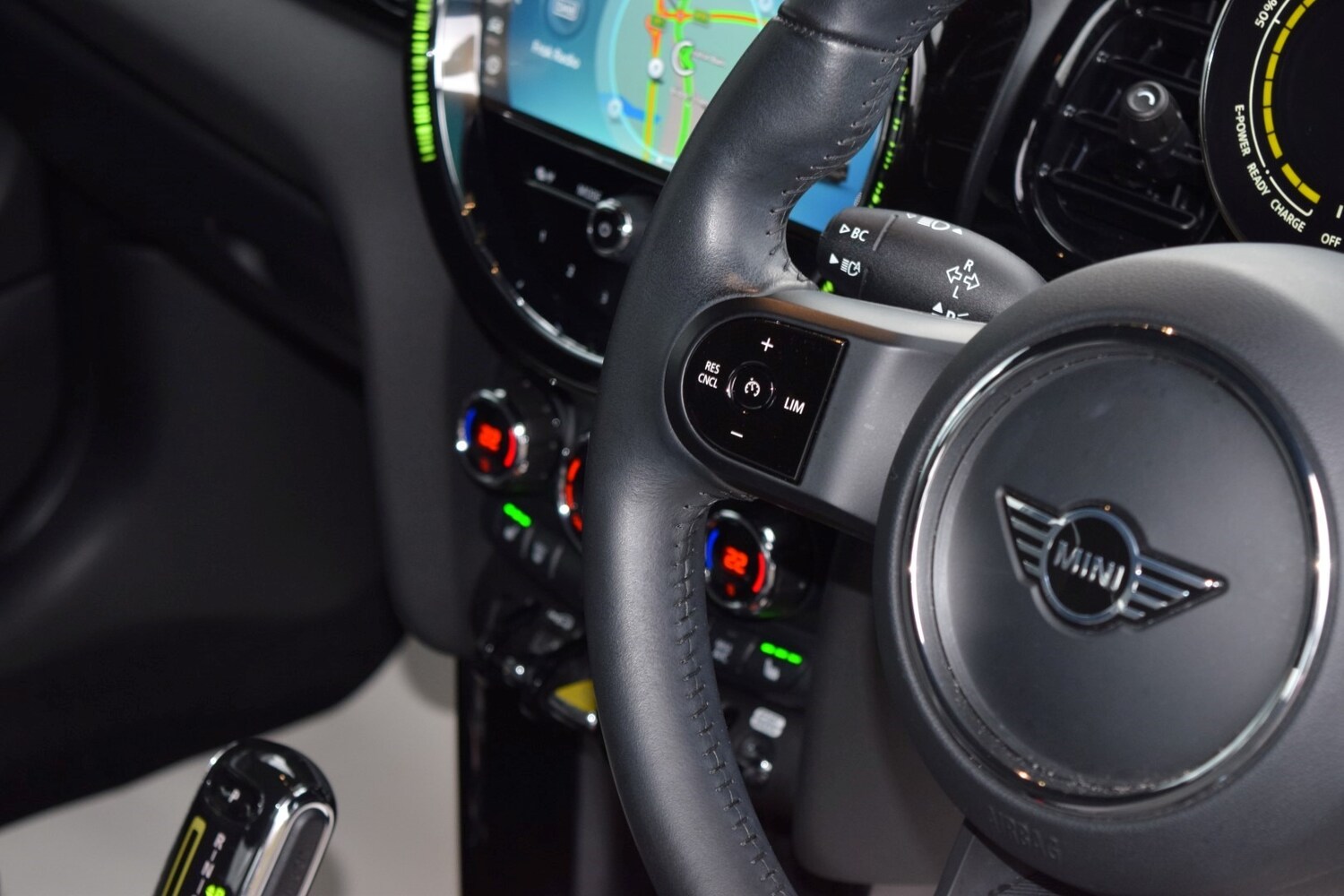 Used MINI Hatch 2023 for sale - 77603659: Photo 17