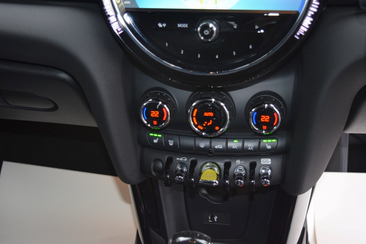 Used MINI Hatch 2023 for sale - 77603659: Photo 30