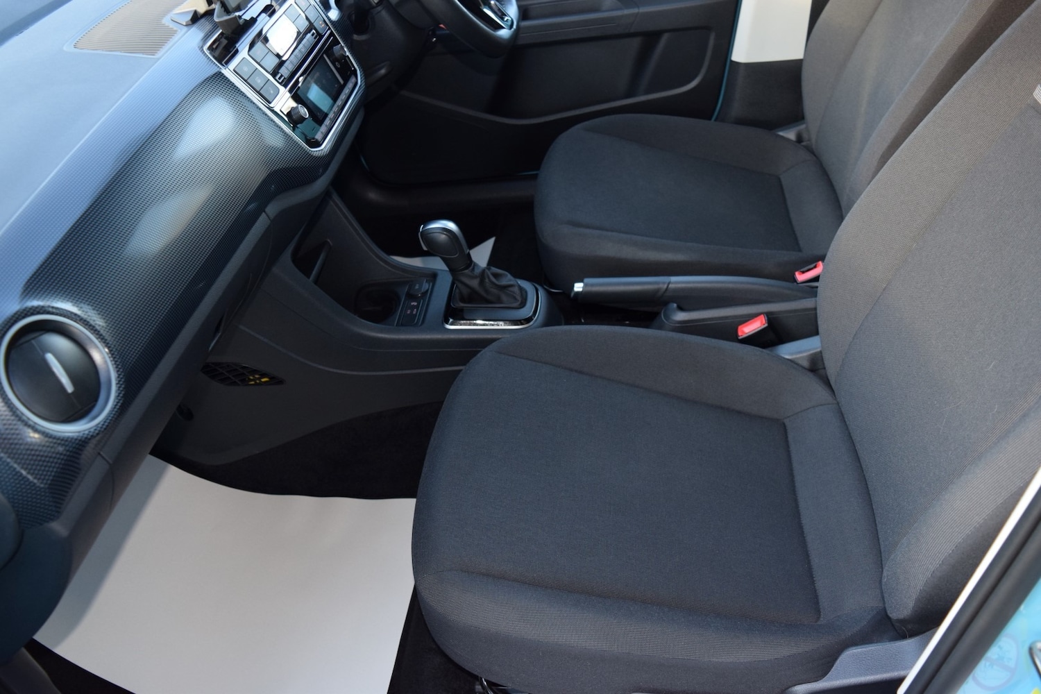 Used Volkswagen up! 2022 for sale - 76784923: Photo 10