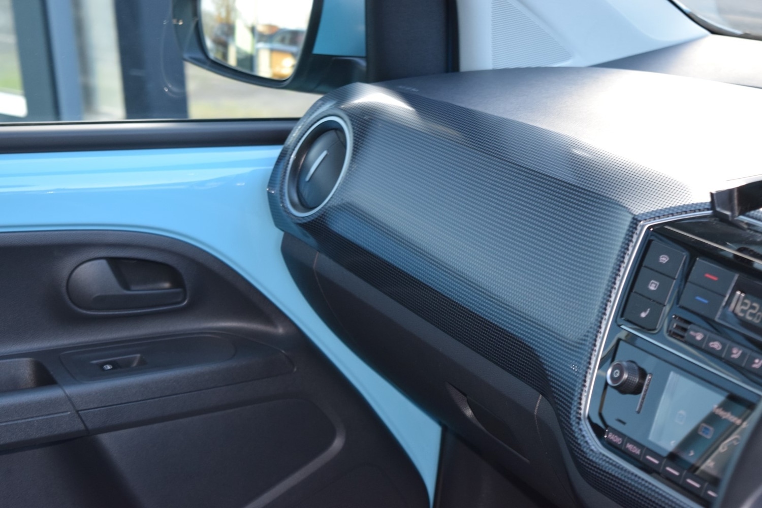 Used Volkswagen up! 2022 for sale - 76784923: Photo 14