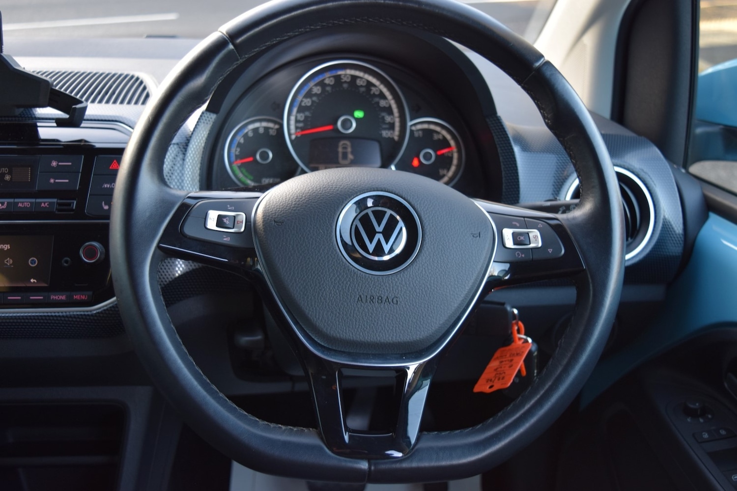 Used Volkswagen up! 2022 for sale - 76784923: Photo 17