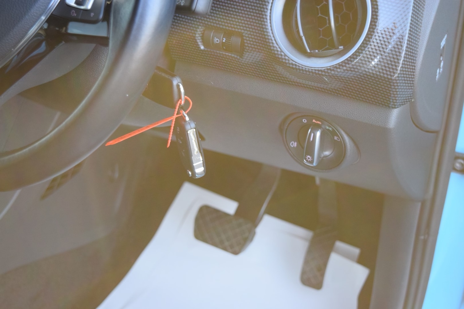 Used Volkswagen up! 2022 for sale - 76784923: Photo 20