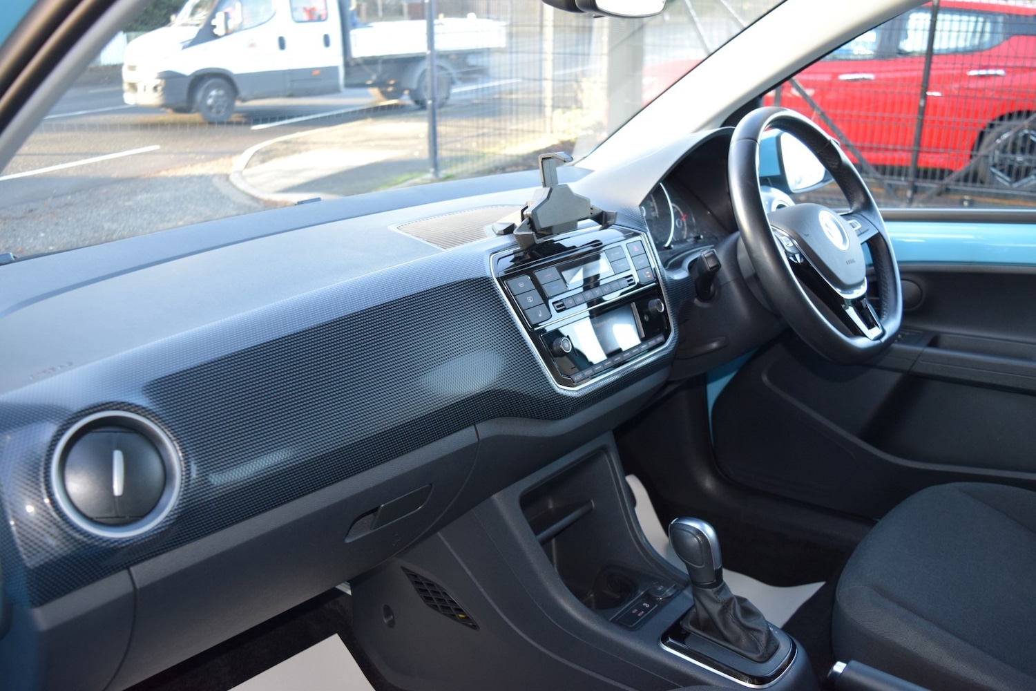 Used Volkswagen up! 2022 for sale - 76784923: Photo 33