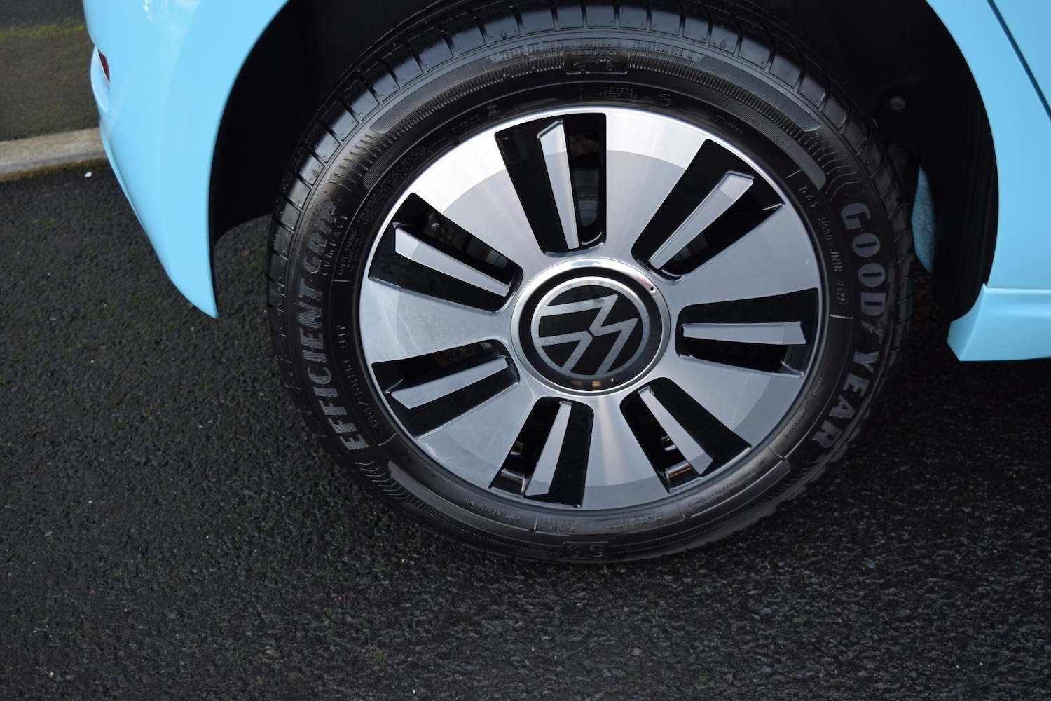 Used Volkswagen up! 2022 for sale - 76784923: Photo 39