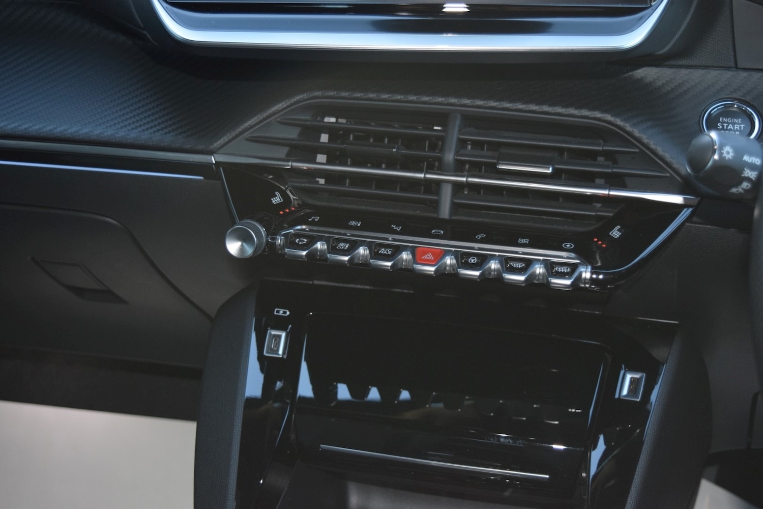 Used Peugeot 2008 2022 for sale - 76723373: Photo 29