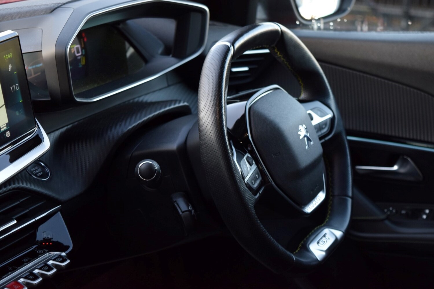 Used Peugeot 2008 2022 for sale - 76723373: Photo 37