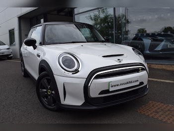 Used MINI Hatch 2023 for sale - 79547386: Photo
