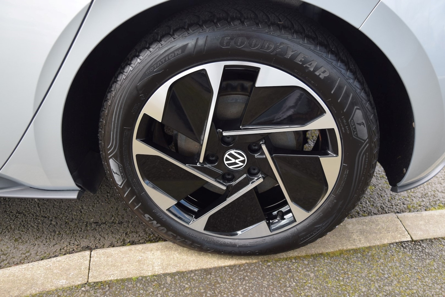 Used Volkswagen ID.3 2022 for sale - 77872189: Photo 12