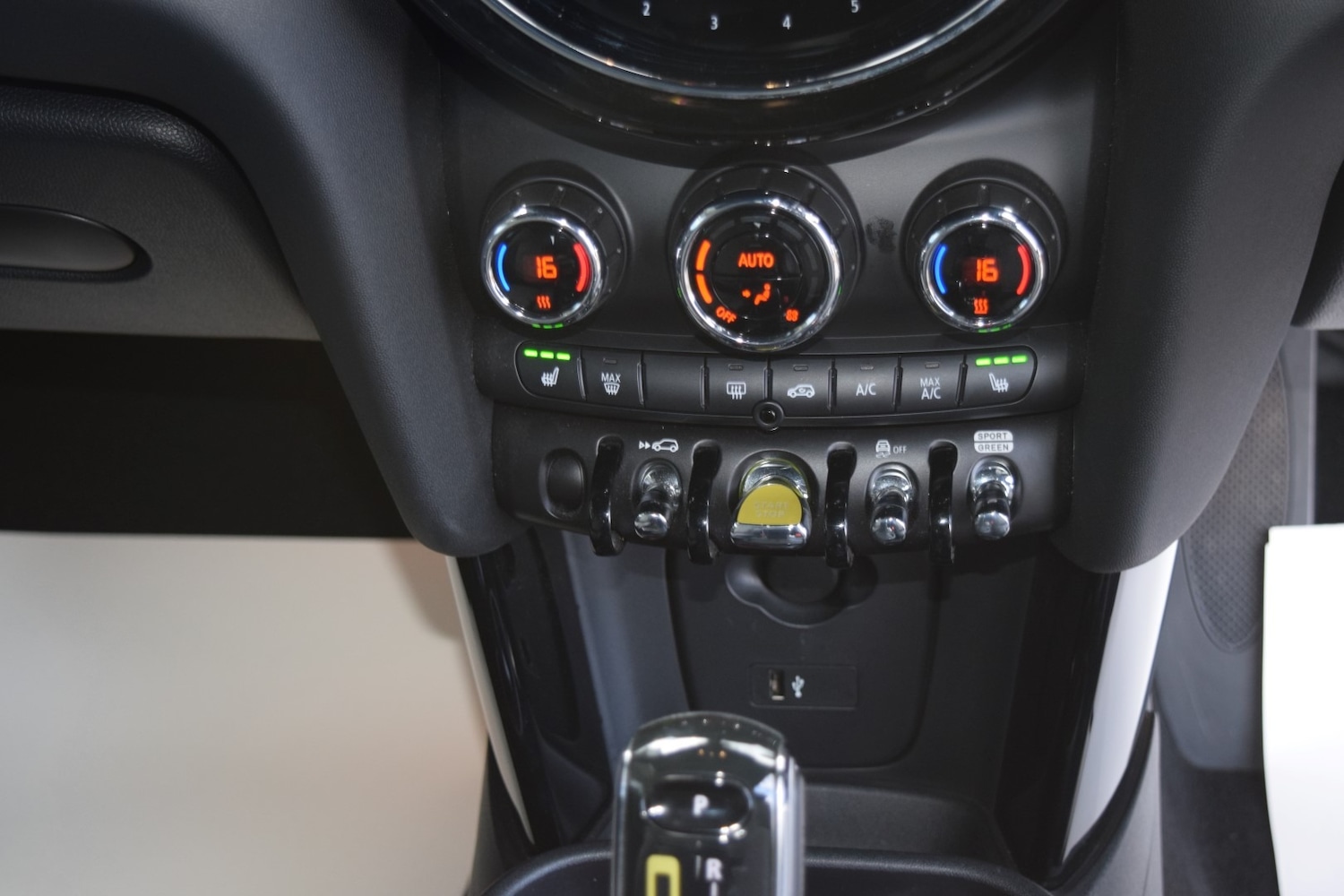 Used MINI Hatch 2022 for sale - 77890076: Photo 30