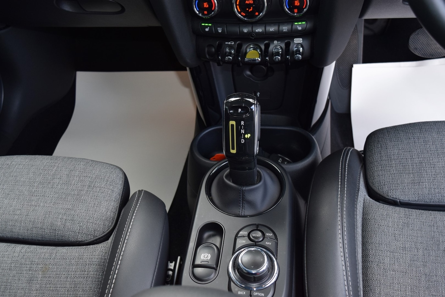 Used MINI Hatch 2022 for sale - 77890076: Photo 32