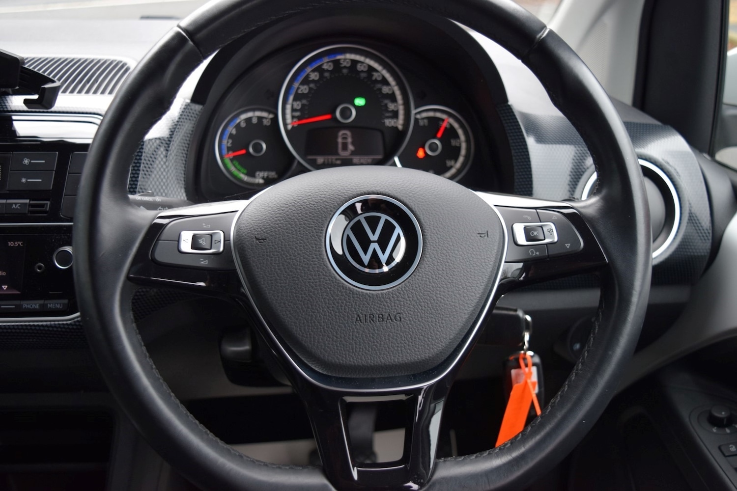 Used Volkswagen up! 2023 for sale - 76578229: Photo 18