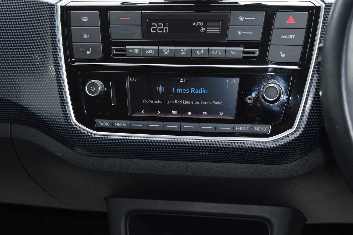 Used Volkswagen up! 2023 for sale - 76578229: Photo 28