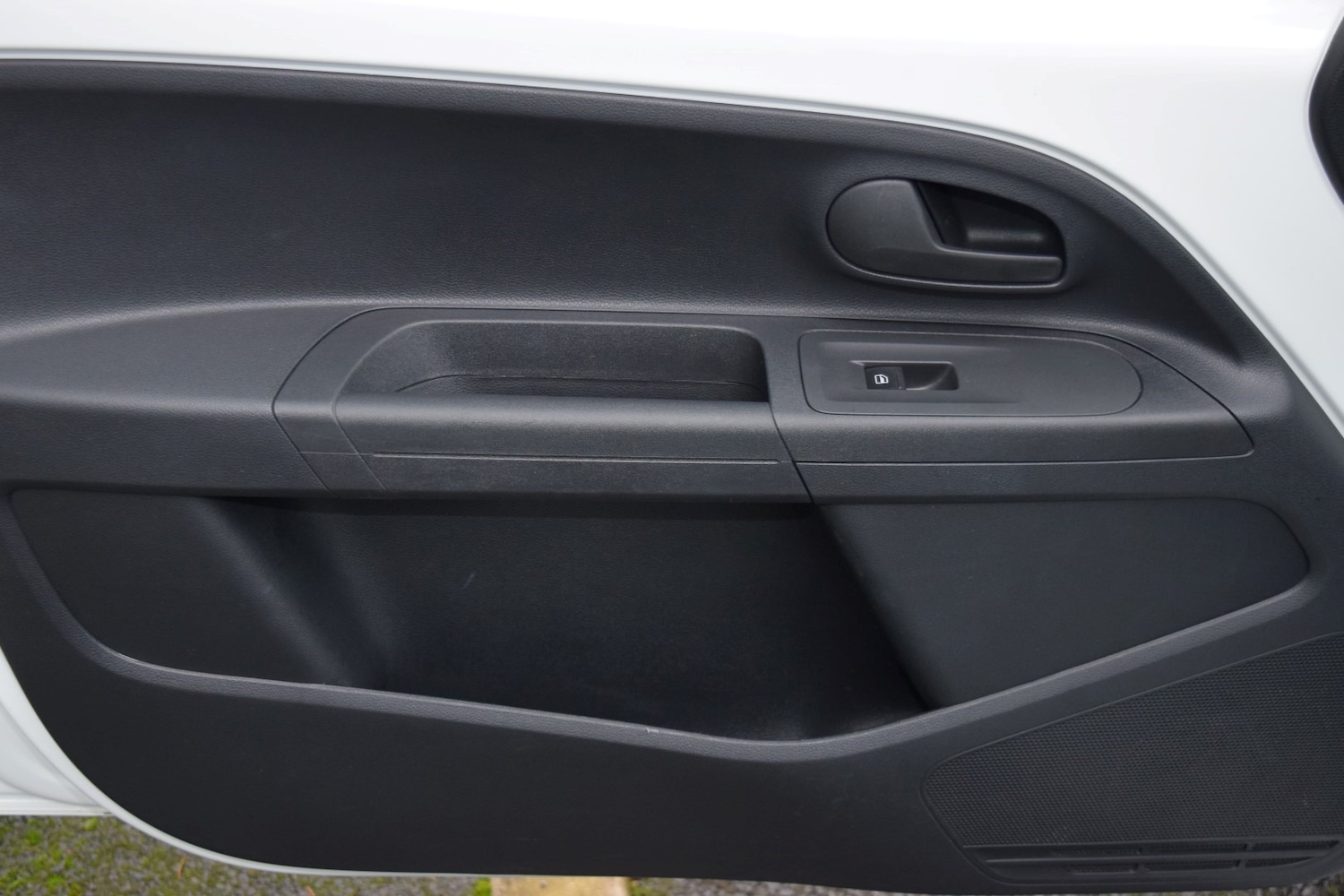 Used Volkswagen up! 2023 for sale - 76578229: Photo 44