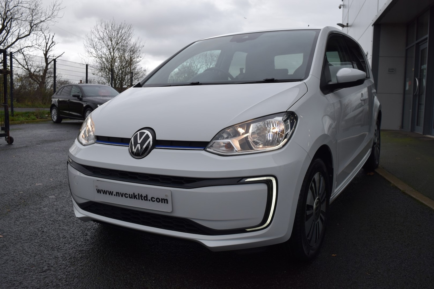 Used Volkswagen up! 2023 for sale - 76578229: Photo 5