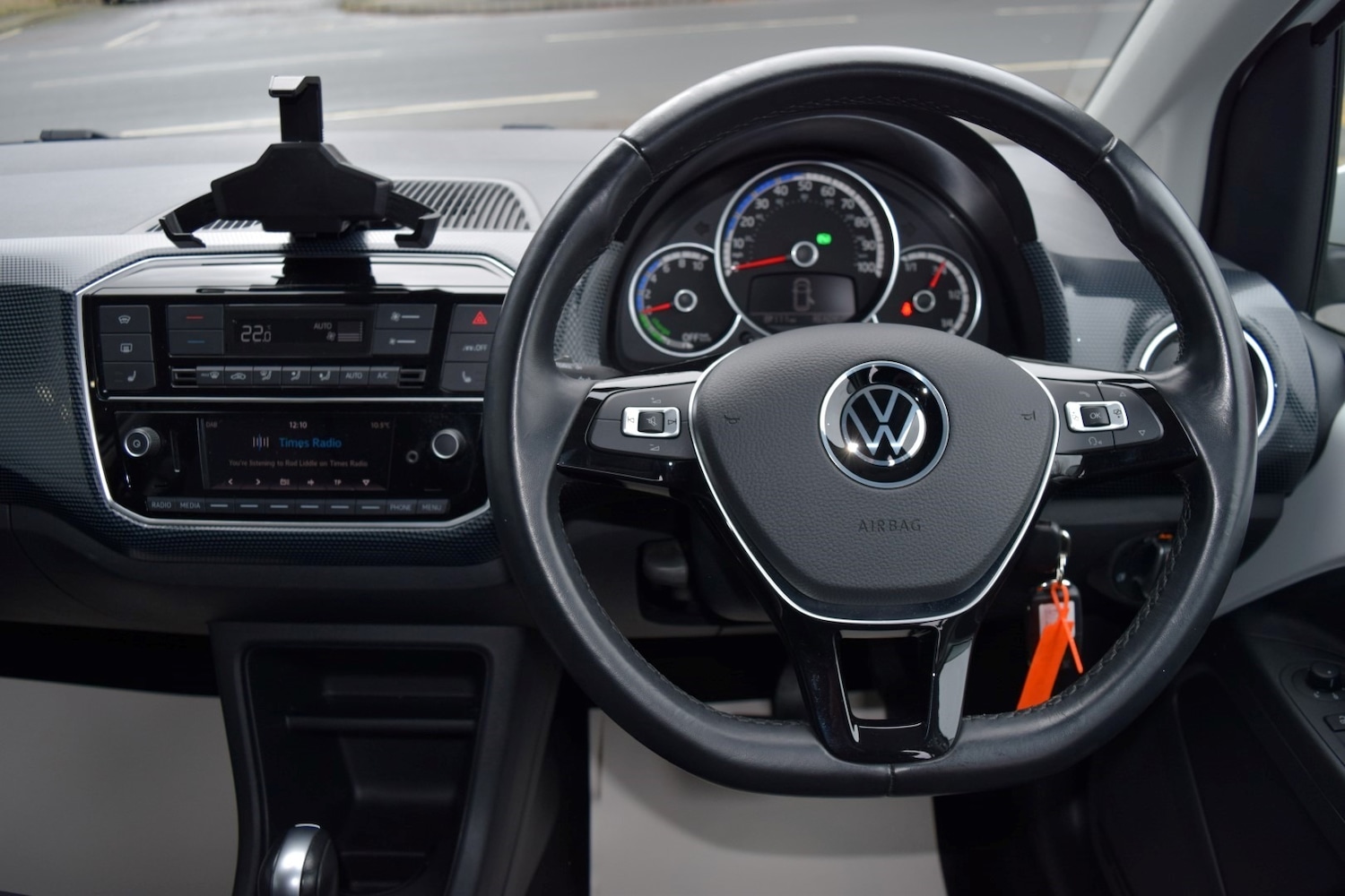 Used Volkswagen up! 2023 for sale - 76578229: Photo 9