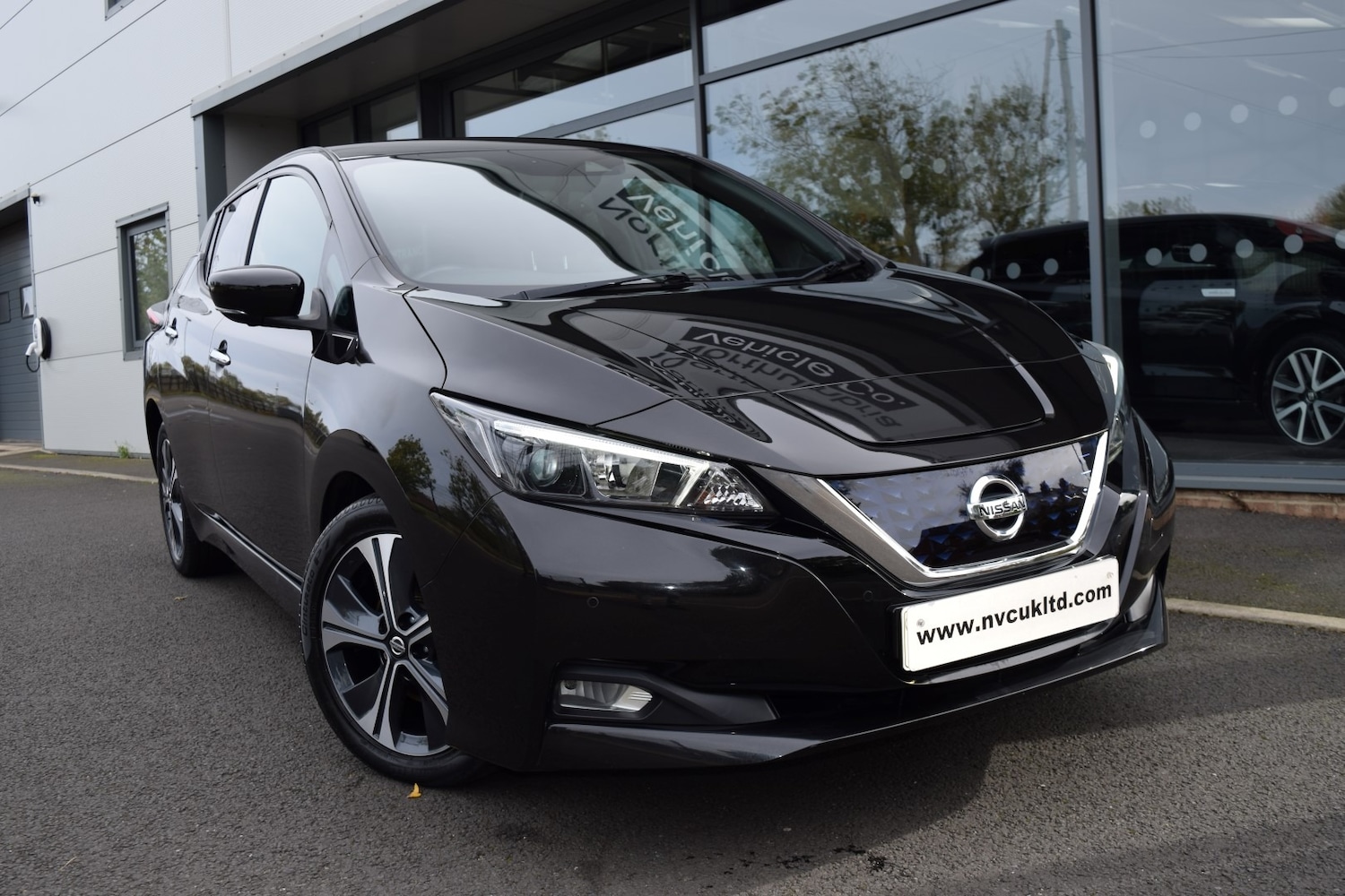 Used Nissan Leaf 2021 for sale - 76170942: Photo 1
