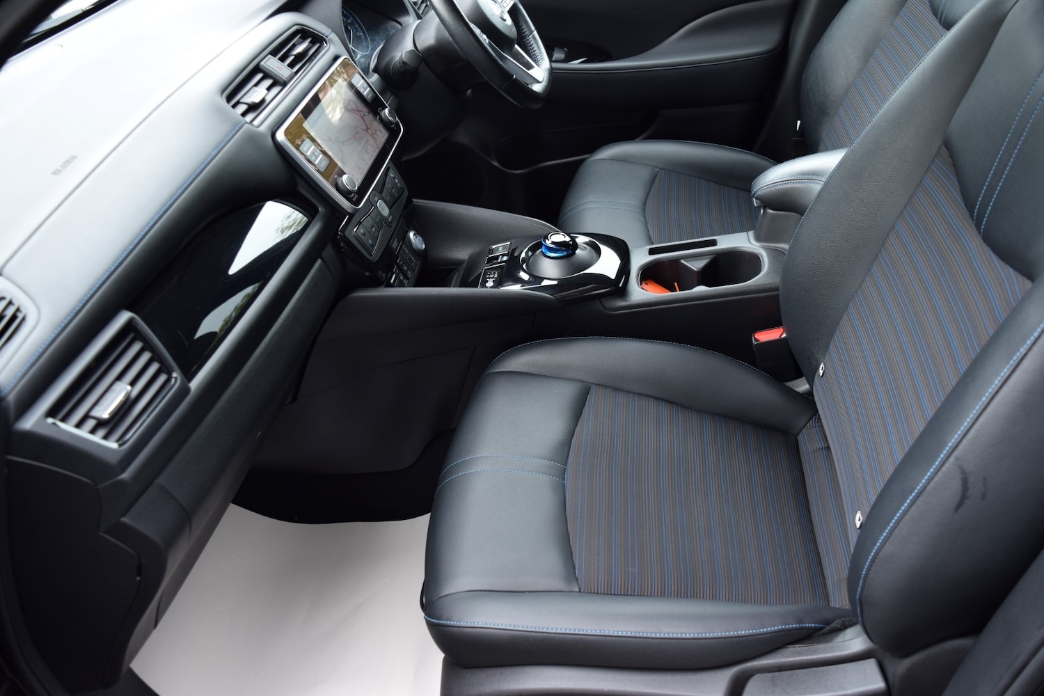 Used Nissan Leaf 2021 for sale - 76170942: Photo 11