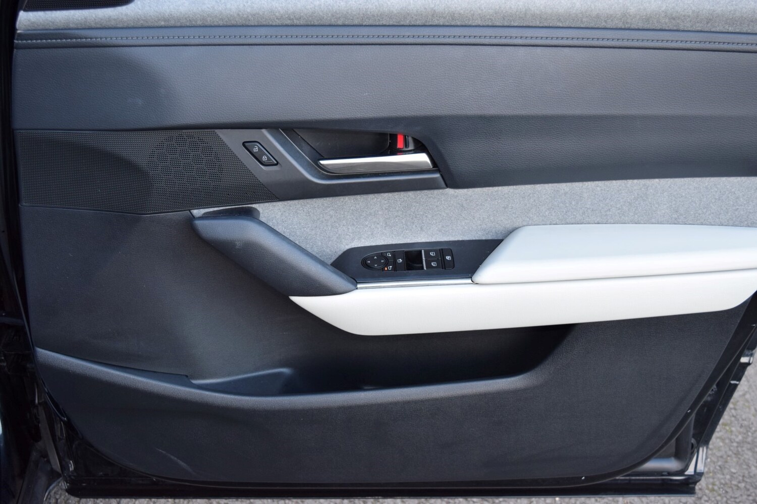 Used Mazda MX-30 2023 for sale - 76404749: Photo 48